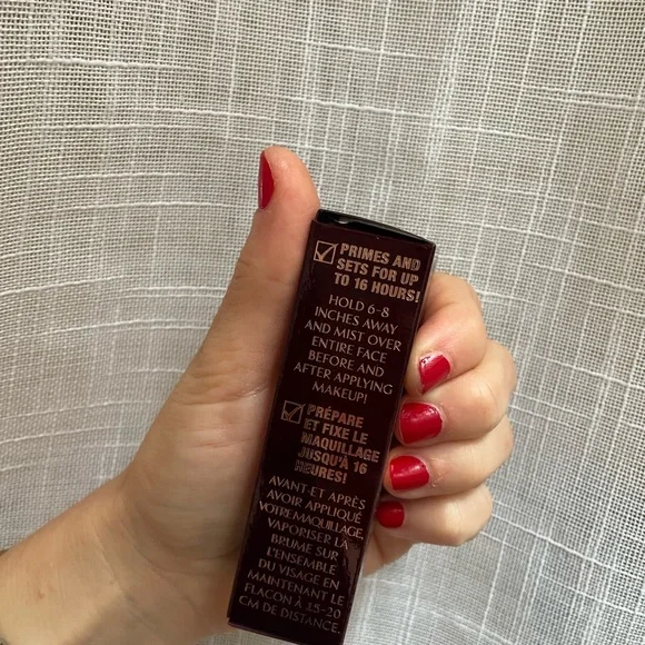 Charlotte Tilbury Airbrush Flawless Setting Spray 15ML - Picture 5 of 5